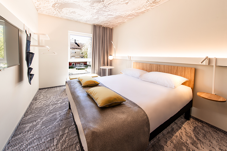 toateenija ibis toateenija ibis